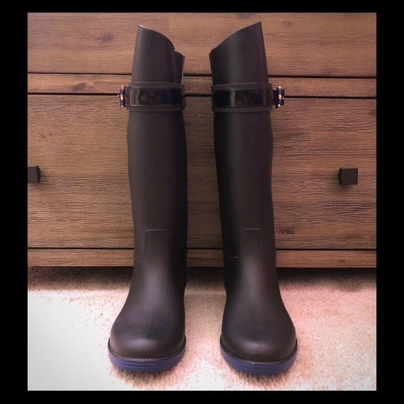 🎉HP🎉Tommy H. Equestrian Style Rain Boots - Picture 2 of 8